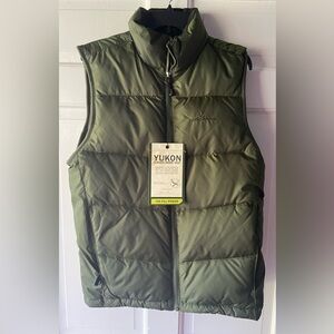 NWT Eddie Bauer down vest